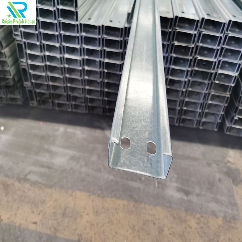 成都集装箱材料-三明治板和C型钢